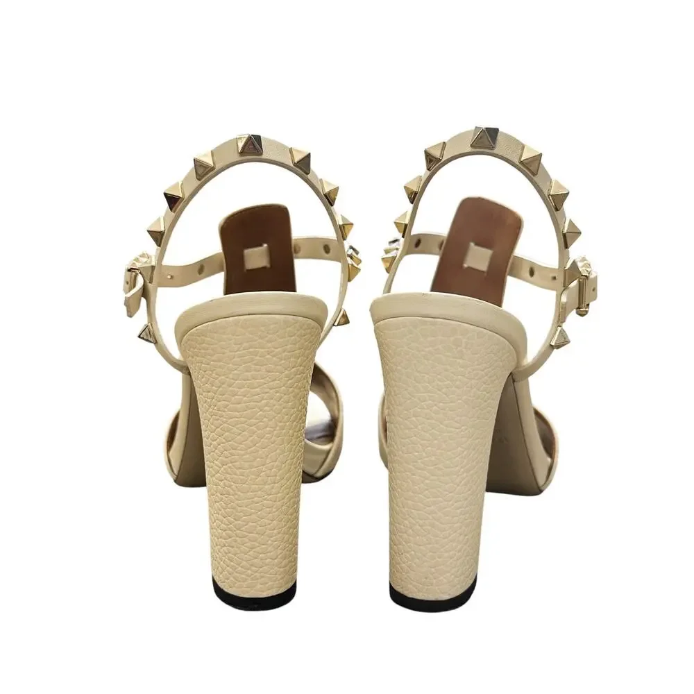 Valentino Garavani Rockstud Ivory Leather Block Heels Sandals Size 37